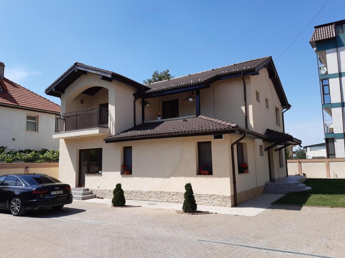 Ermar Hotel Tulcea Exterior photo