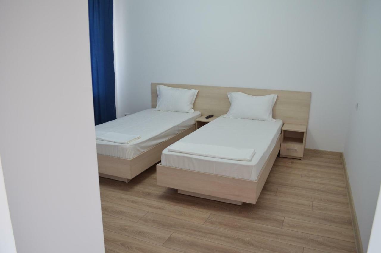 Ermar Hotel Tulcea Exterior photo